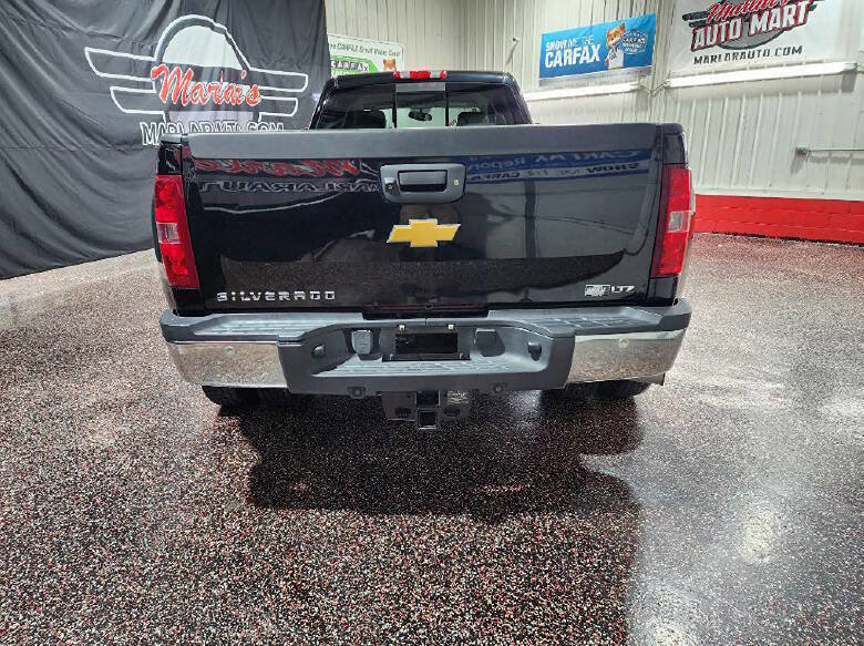 Used 2014 Chevrolet Silverado 3500 LTZ w/ LTZ Plus Package image 6