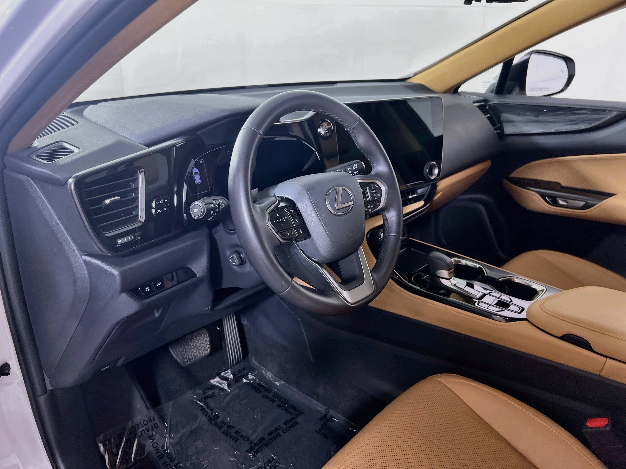 Used 2025 Lexus NX 350 AWD w/ Accessory Package (2T) image 9