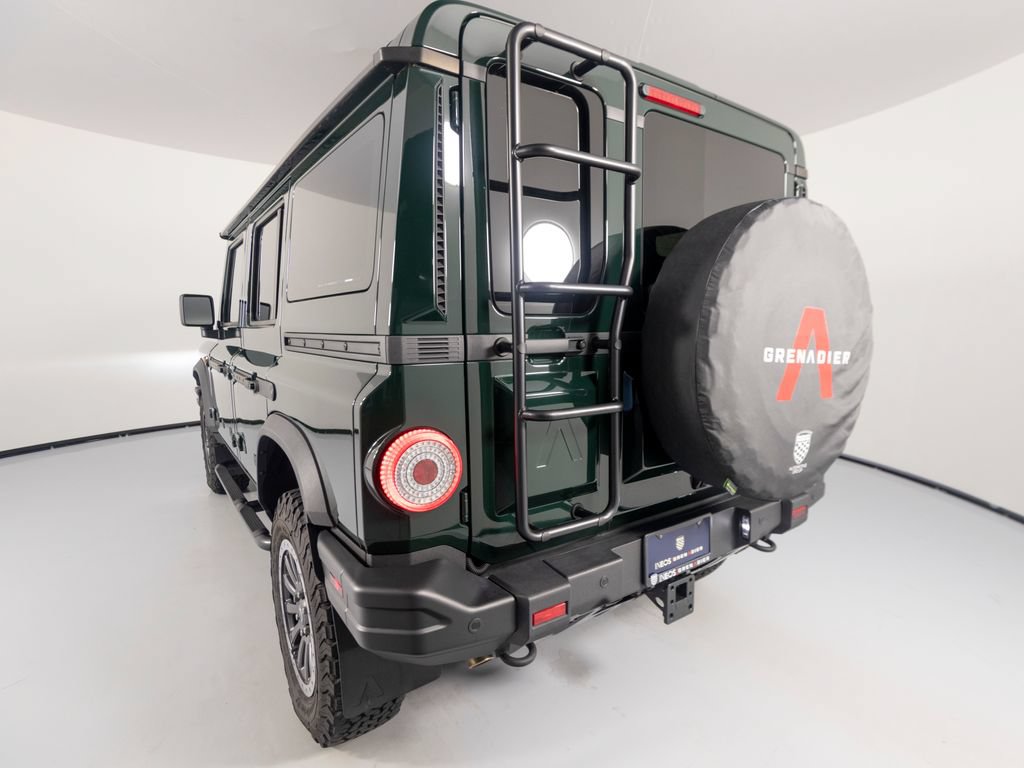 Used 2025 INEOS Grenadier AWD/4WD image 32