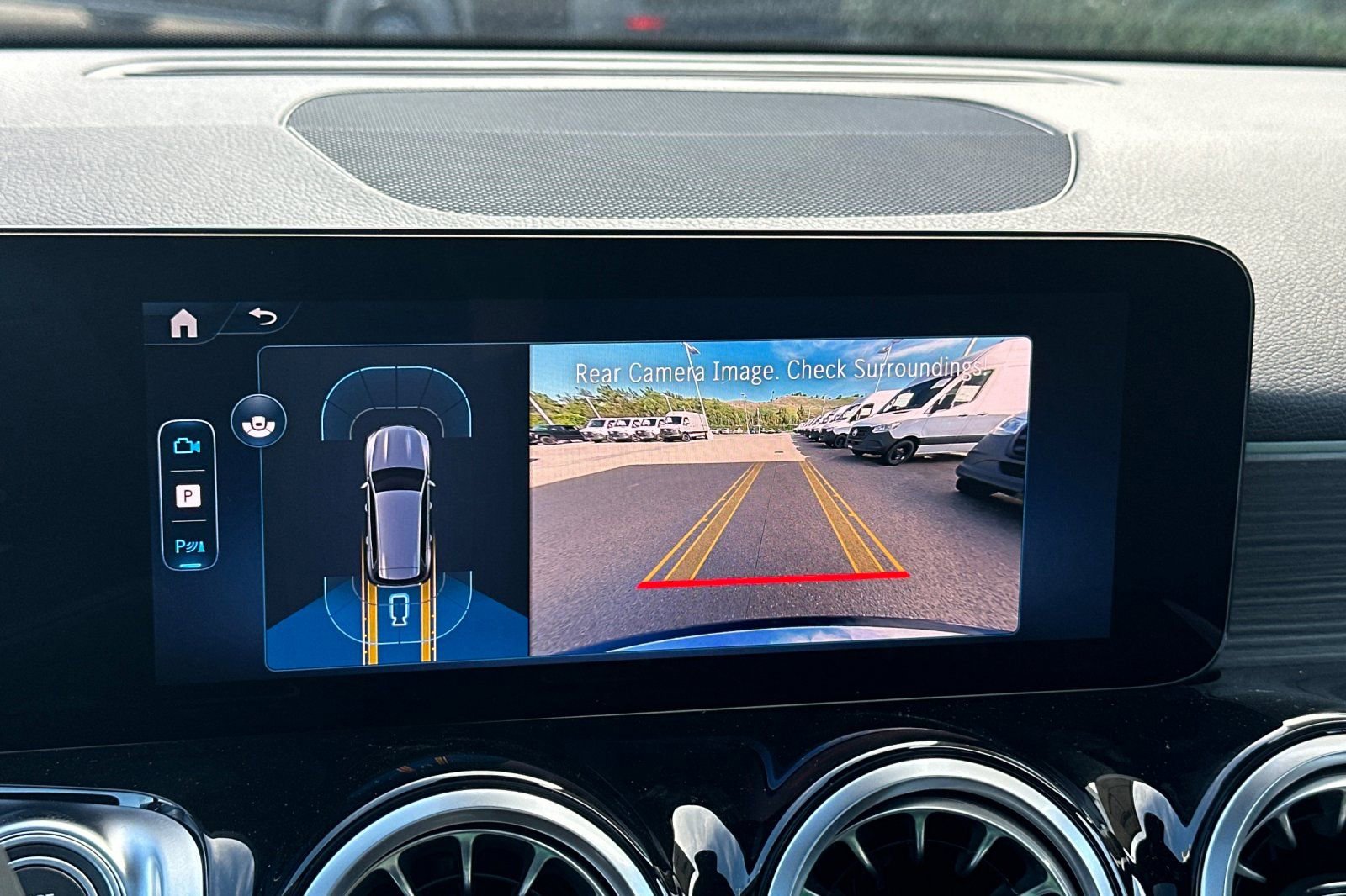 New 2026 Mercedes-Benz GLB 250 image 17