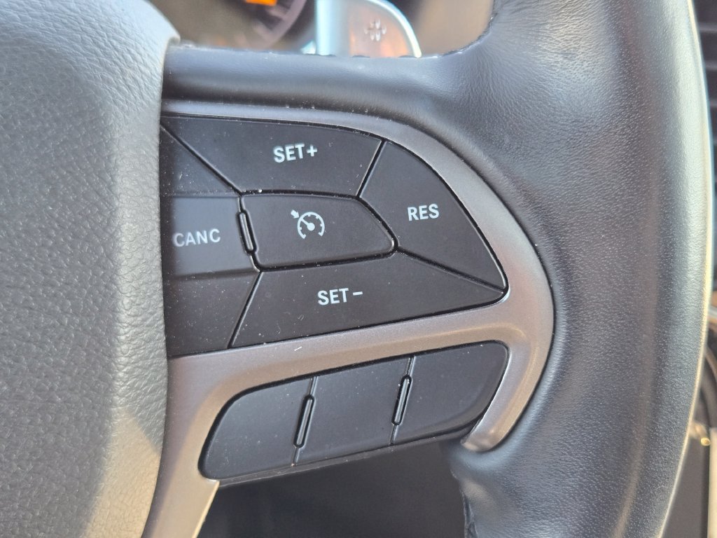 Used 2019 Jeep Grand Cherokee Limited X AWD/4WD image 25