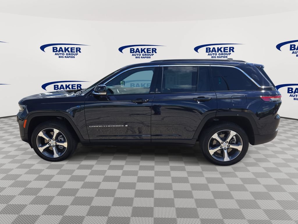 Used 2024 Jeep Grand Cherokee Limited 4xe AWD/4WD image 7