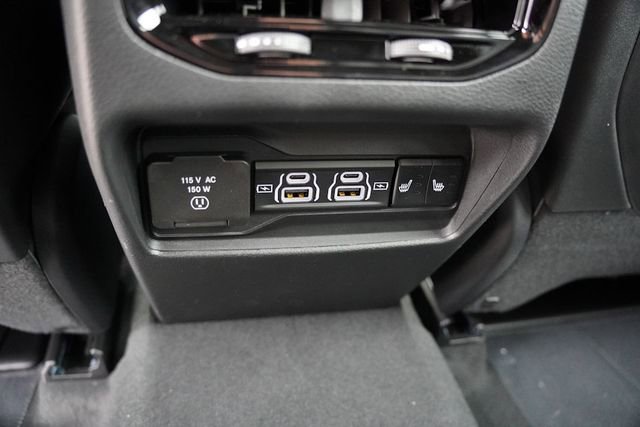 New 2025 Jeep Grand Cherokee Limited w/ Trailer Tow Package image 12