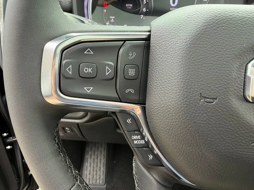 New 2026 RAM 1500 Laramie AWD/4WD image 18
