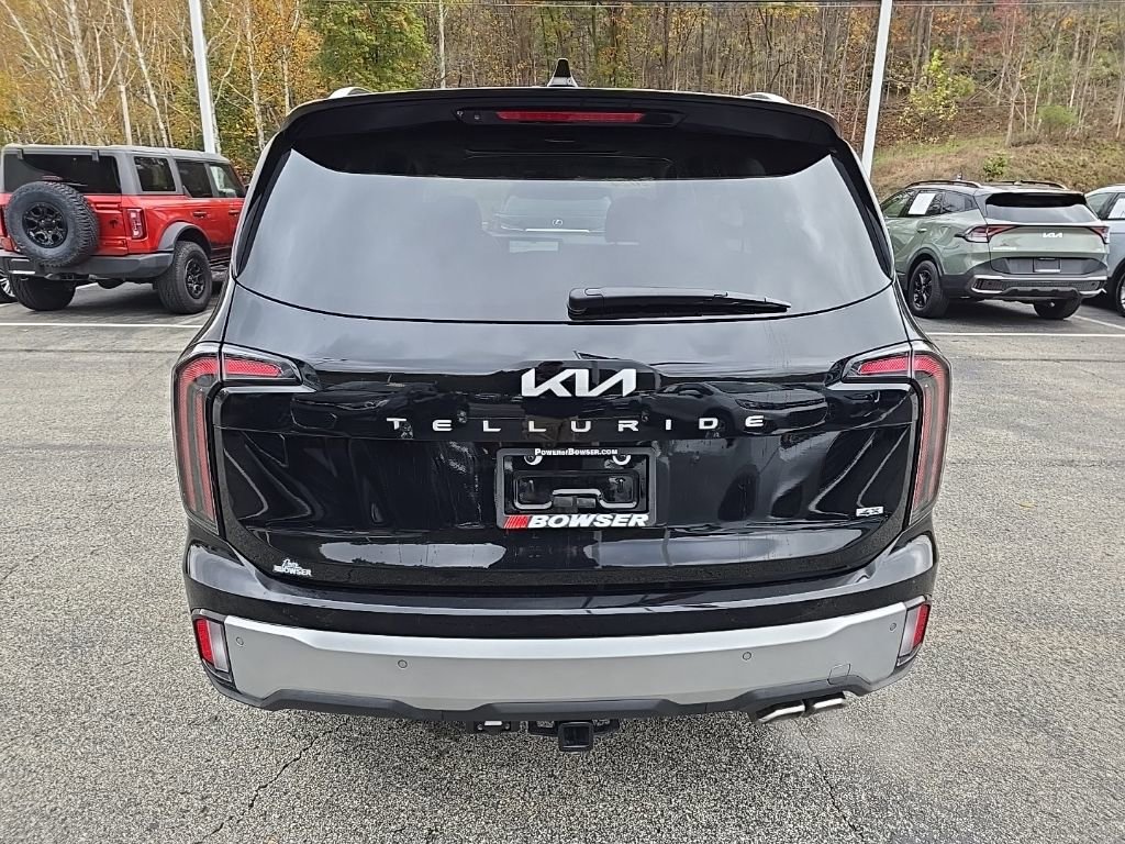 Used 2024 Kia Telluride SX Prestige w/ Towing Package image 4