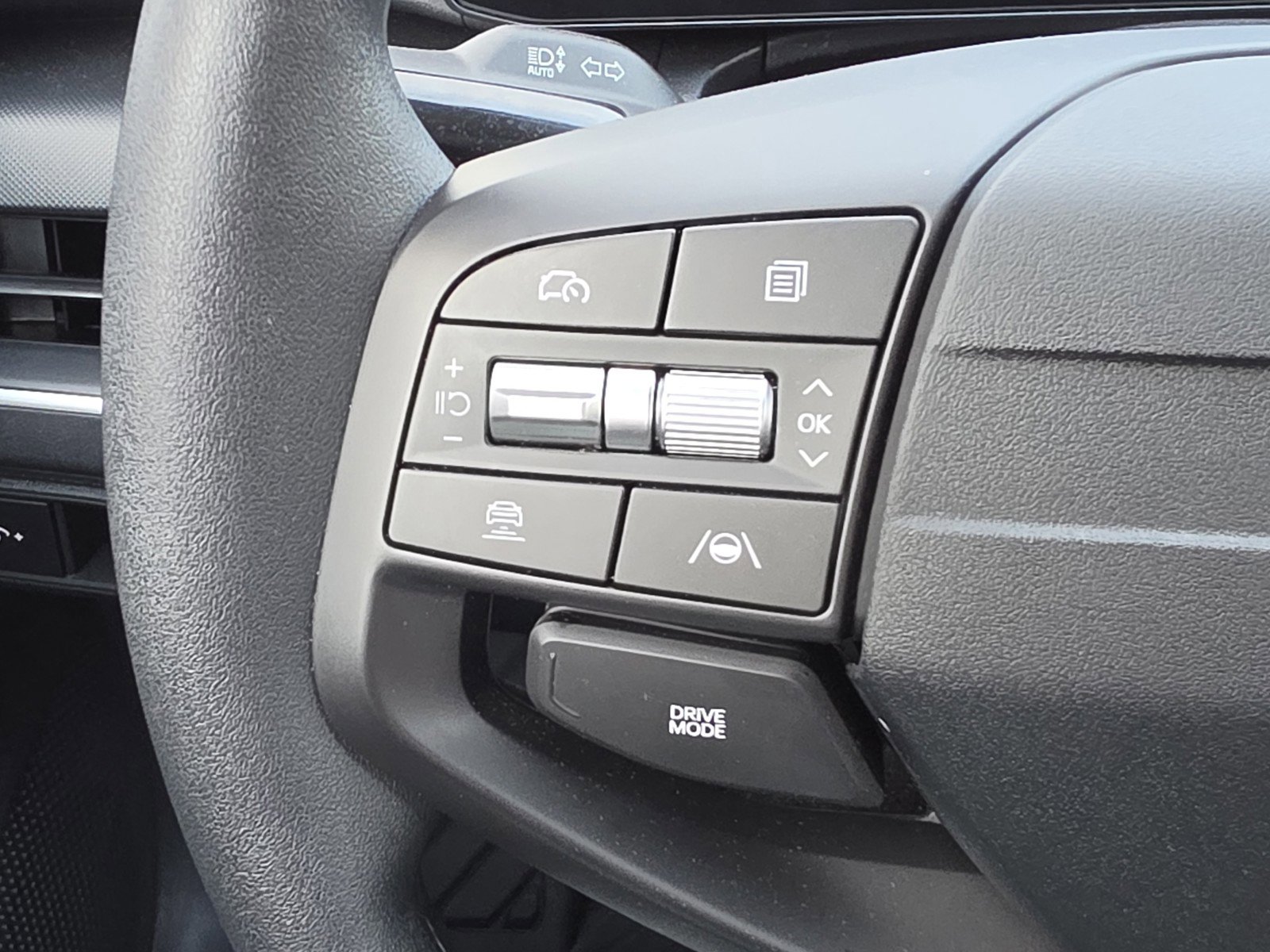 Used 2025 Kia K4 LXS image 15