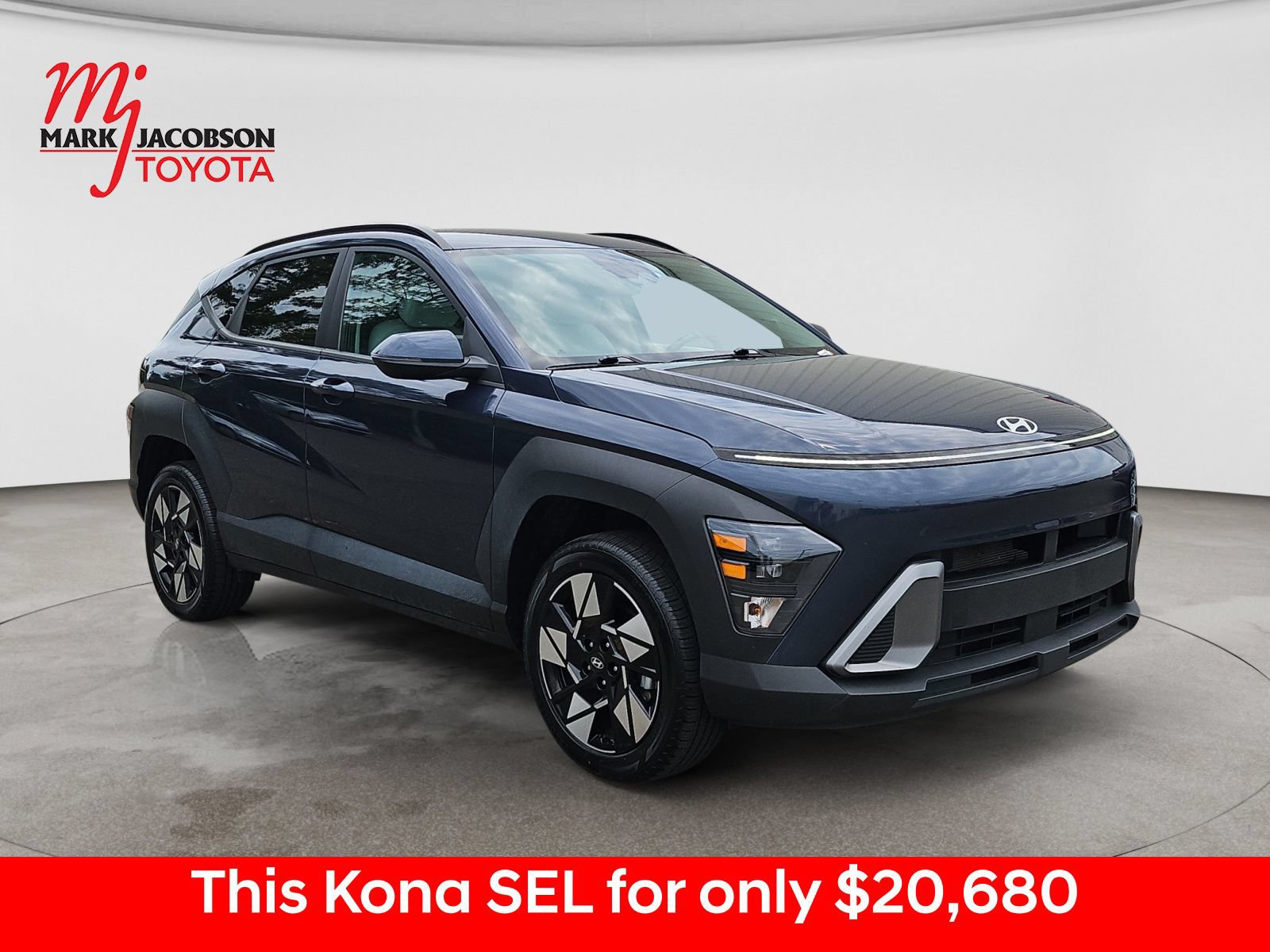 Used 2024 Hyundai Kona SEL AWD/4WD image 5