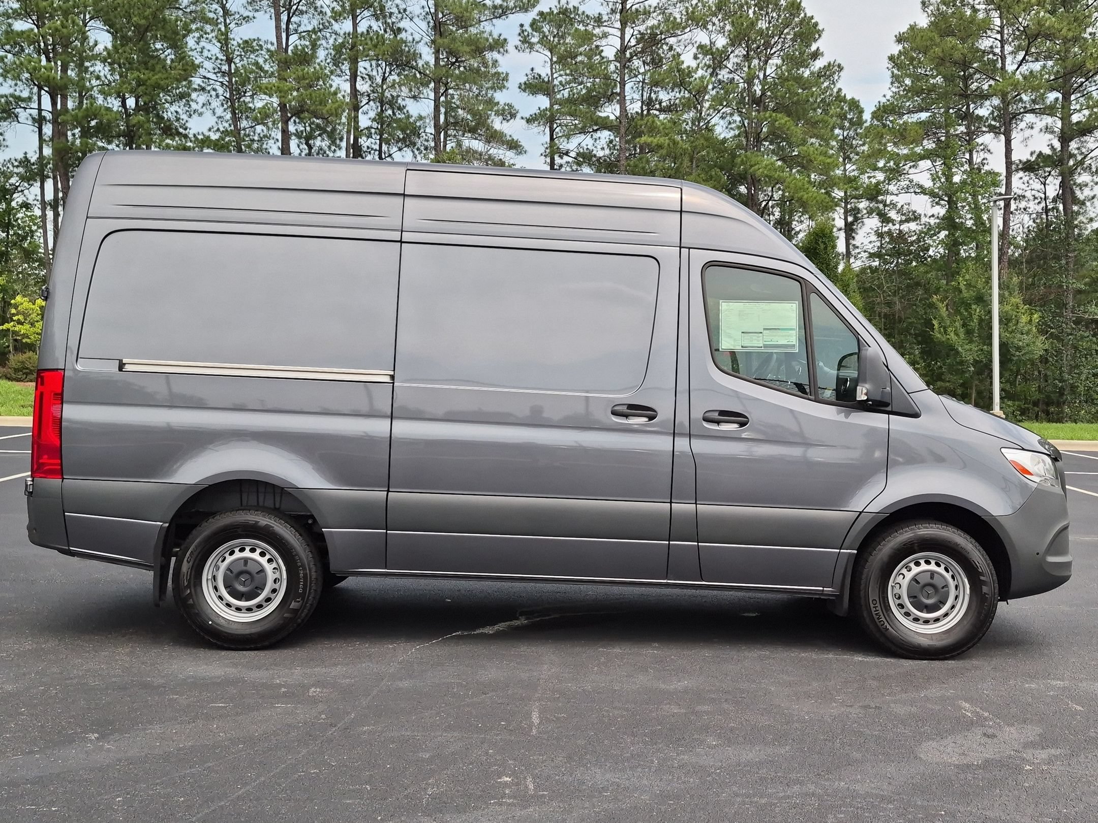 New 2026 Mercedes-Benz Sprinter 2500 image 11