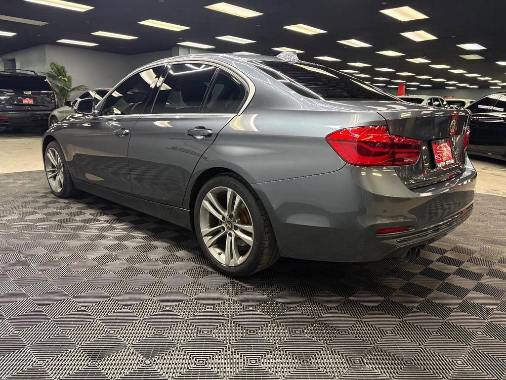 Used 2018 BMW 330i Sedan image 8