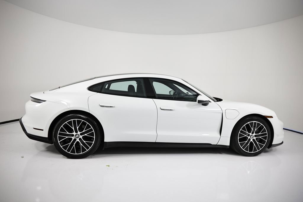 Certified 2022 Porsche Taycan image 8