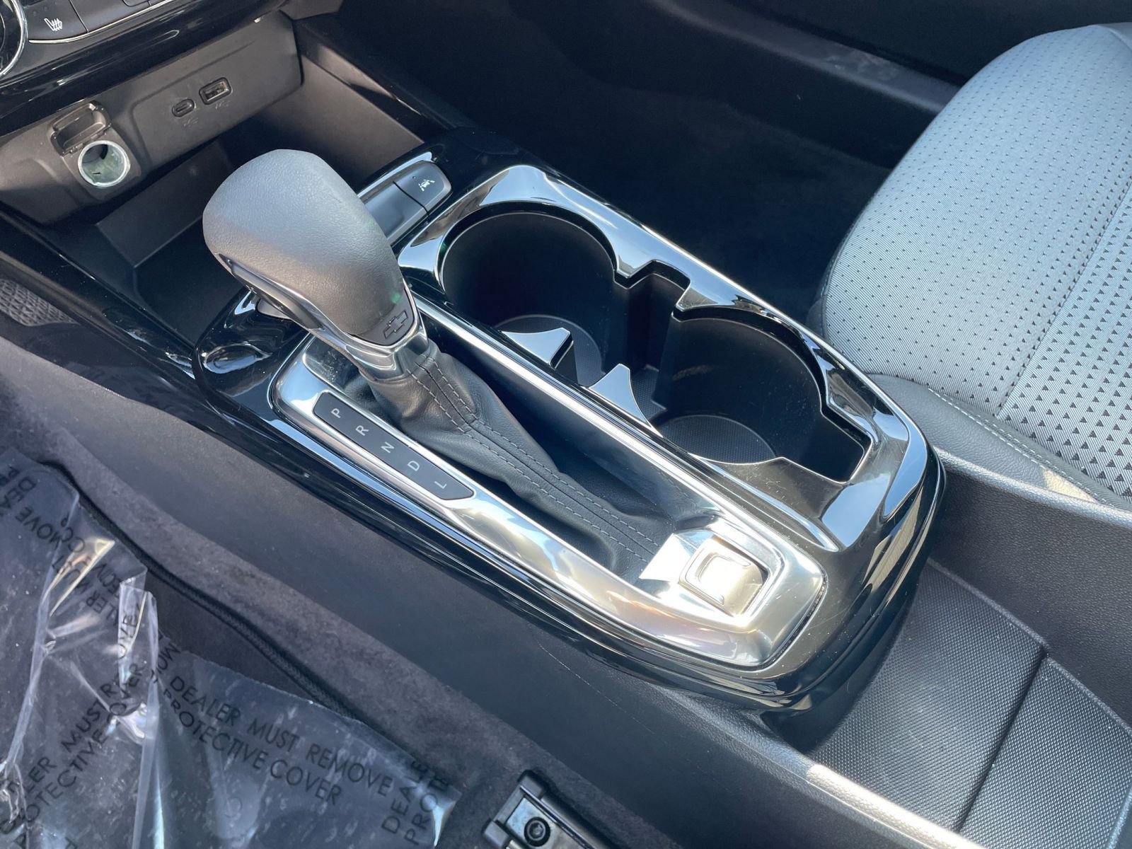 Used 2025 Chevrolet Trax LT w/ LT Convenience Package image 39