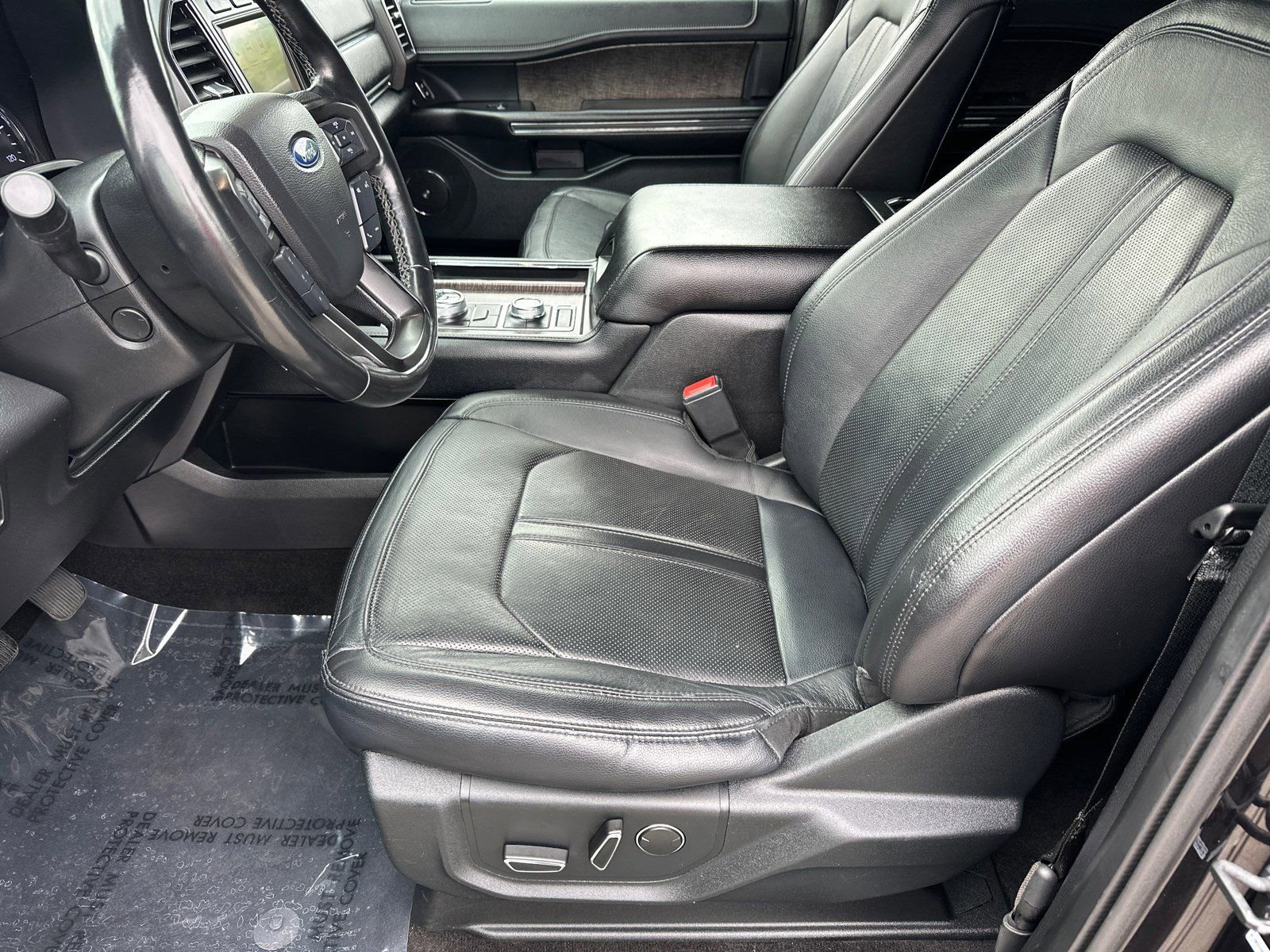 Used 2019 Ford Expedition Limited AWD/4WD image 7
