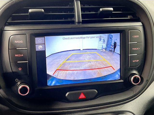 Certified 2022 Kia Soul LX w/ Technology Package image 13