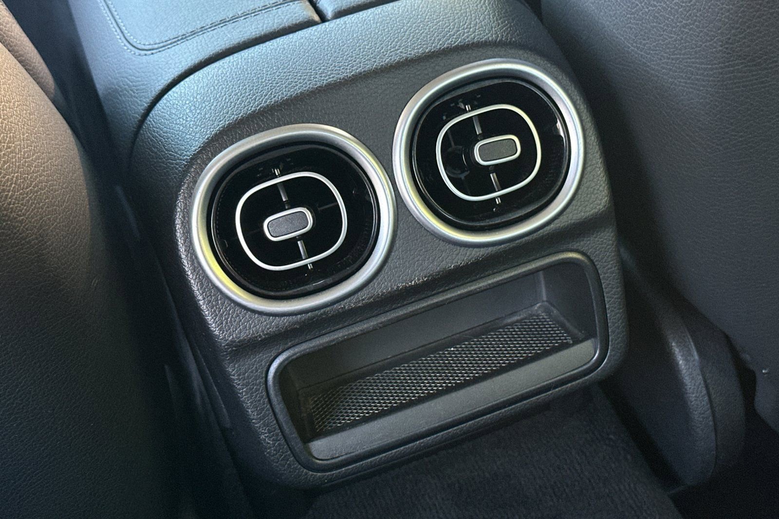 Certified 2023 Mercedes-Benz C 300 C 300 image 31