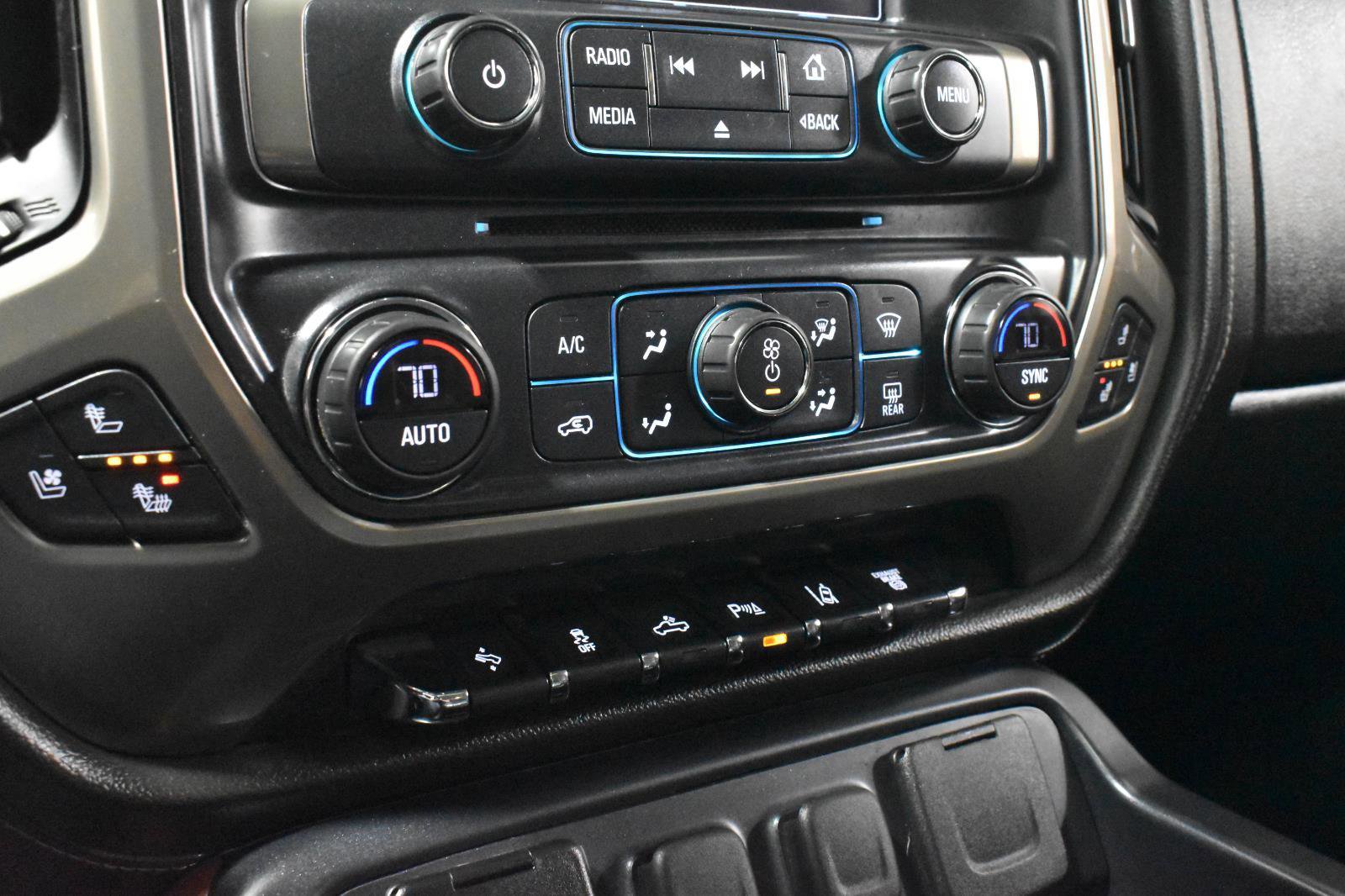 Used 2017 Chevrolet Silverado 2500 High Country w/ Duramax Plus Package image 19