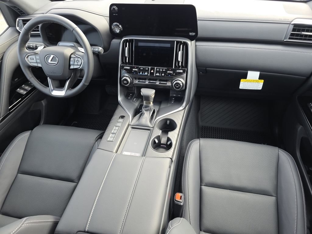 New 2025 Lexus LX 600 4WD w/ Interior Upgrade Package image 13