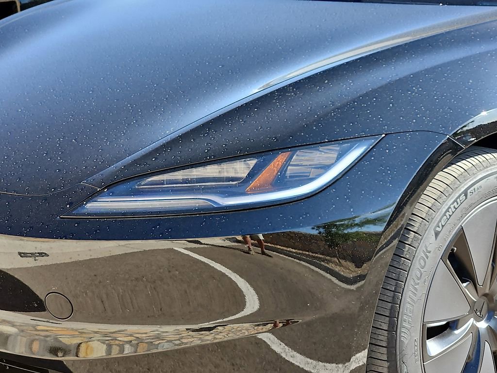 Used 2025 Tesla Model 3 Long Range AWD/4WD image 3