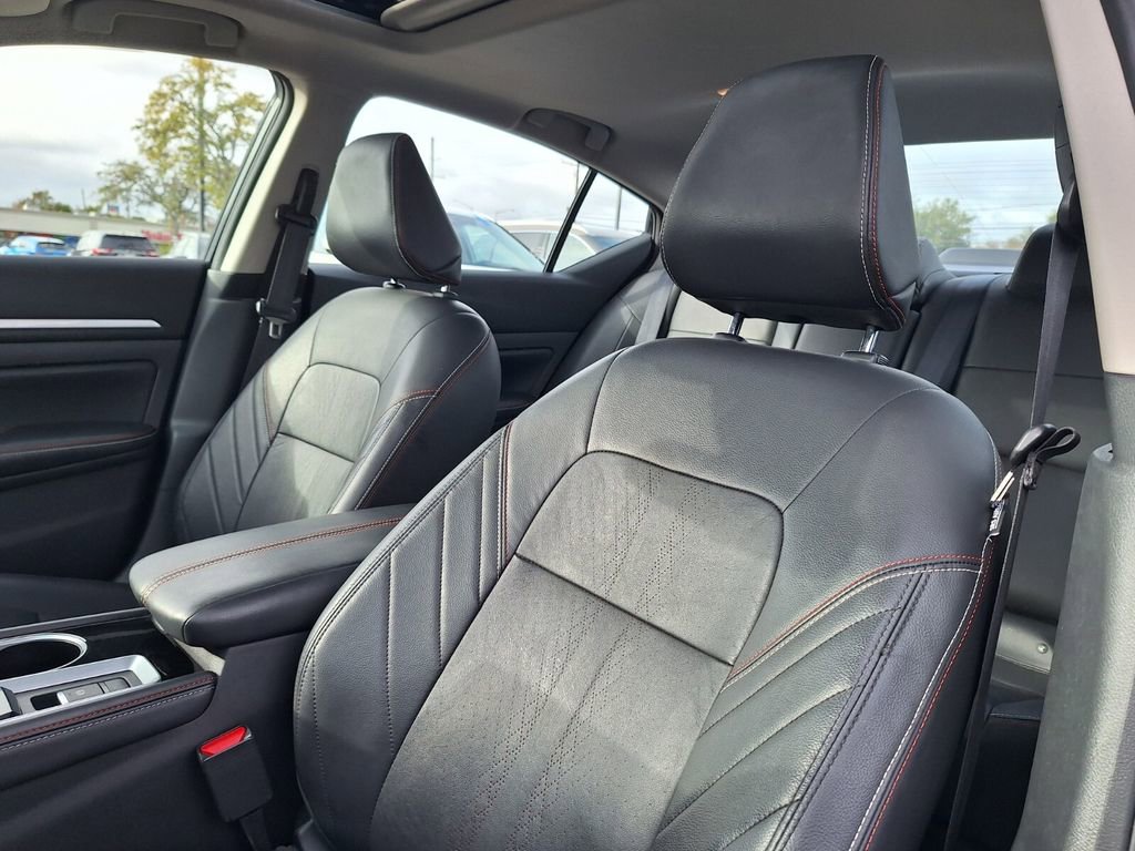 Certified 2024 Nissan Altima 2.5 SR w/ SR Premium Package image 10