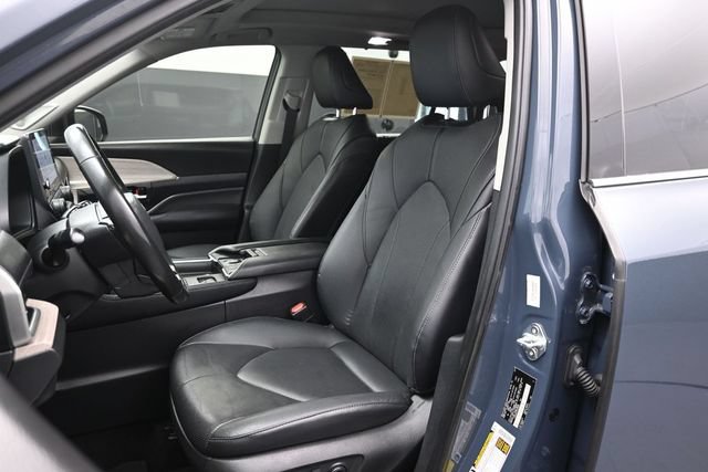 Used 2024 Toyota Grand Highlander FWD image 7