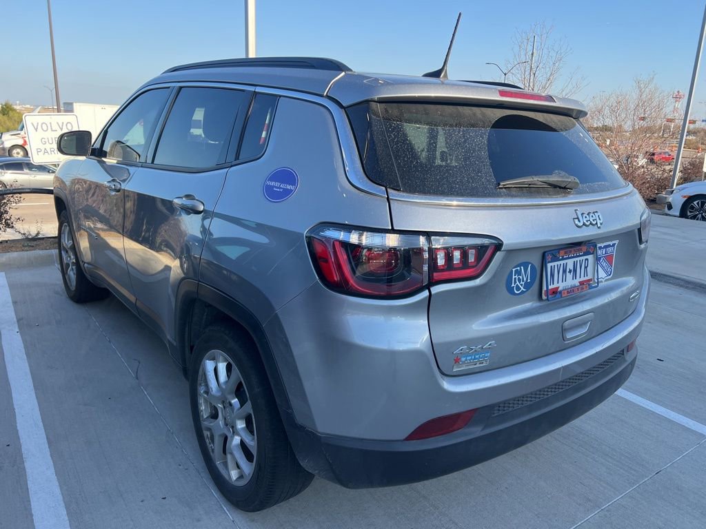 Used 2024 Jeep Compass Latitude image 5