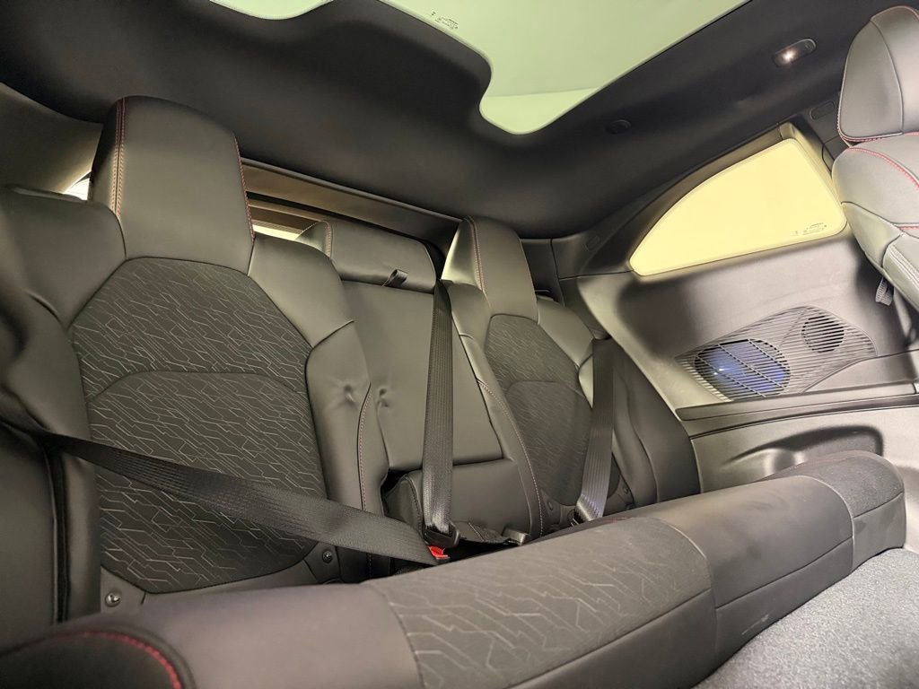 Used 2025 Dodge Charger R/T w/ Sun & Sound Package image 29