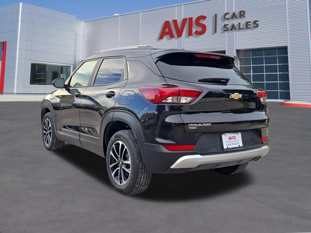 Used 2025 Chevrolet TrailBlazer LT AWD/4WD image 10
