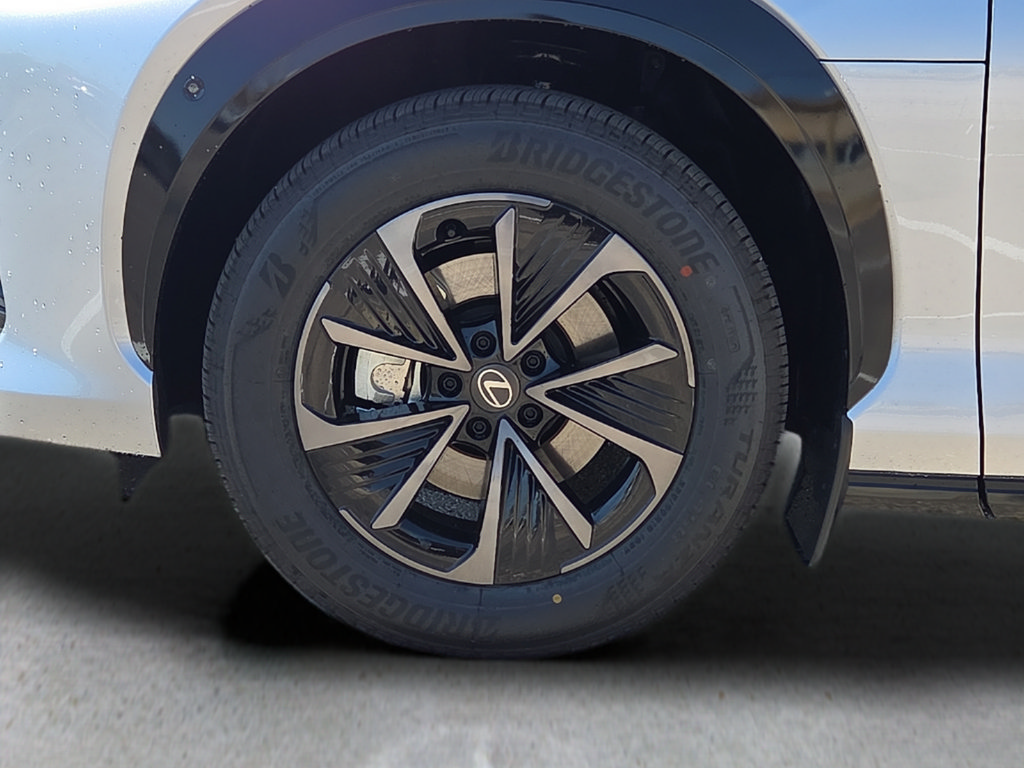 New 2026 Lexus RZ 350e 2WD image 9