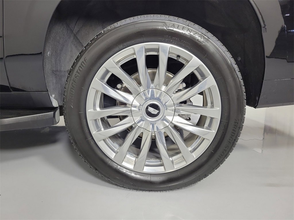 Certified 2023 Cadillac Escalade ESV Premium Luxury image 10