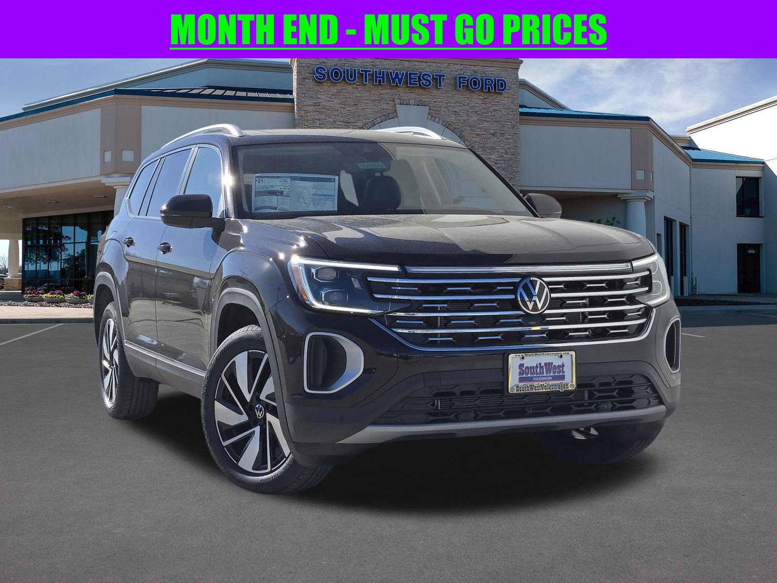 Used 2025 Volkswagen Atlas SEL image 1