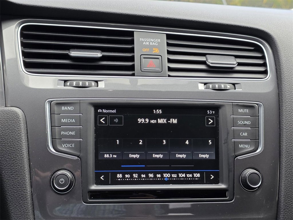 Used 2017 Volkswagen Golf Alltrack SE image 17