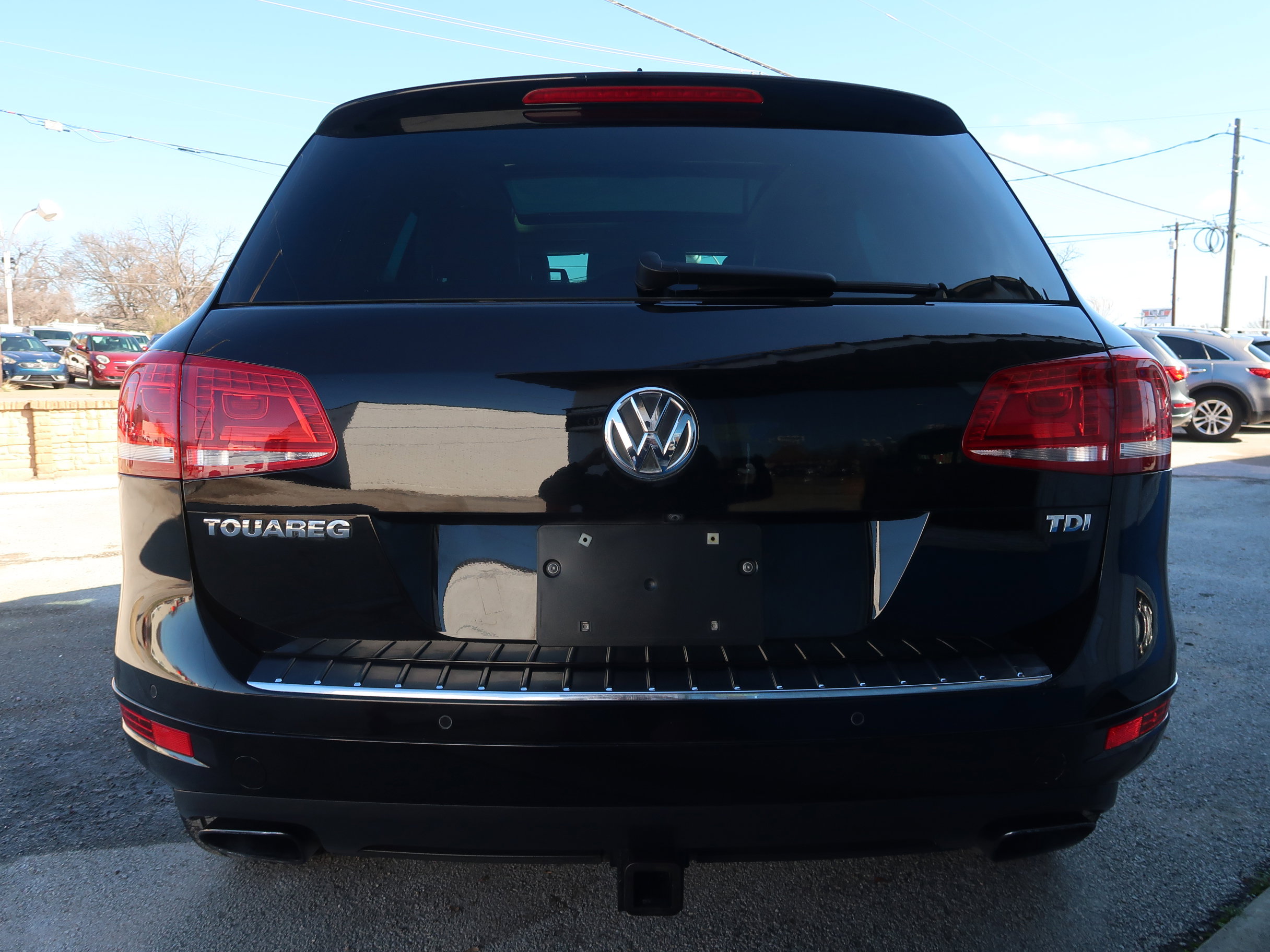 Used 2014 Volkswagen Touareg Executive image 10