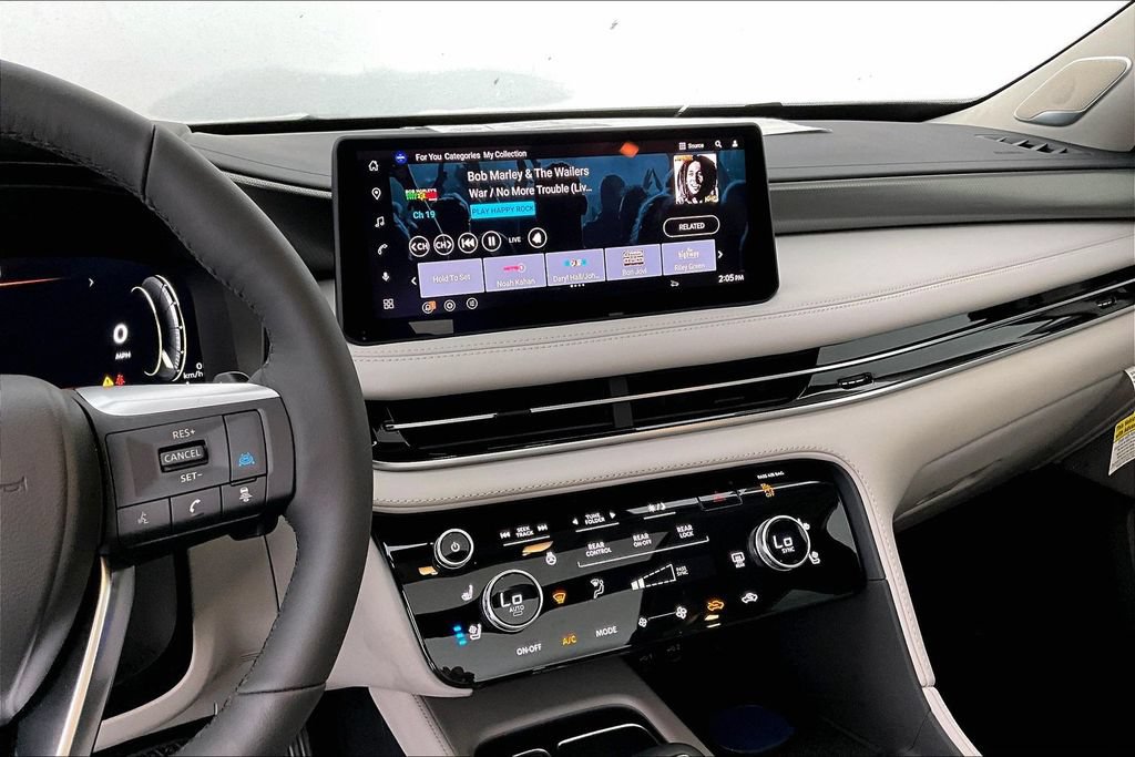 New 2027 INFINITI QX60 Luxe w/ Cargo Package FWD image 19