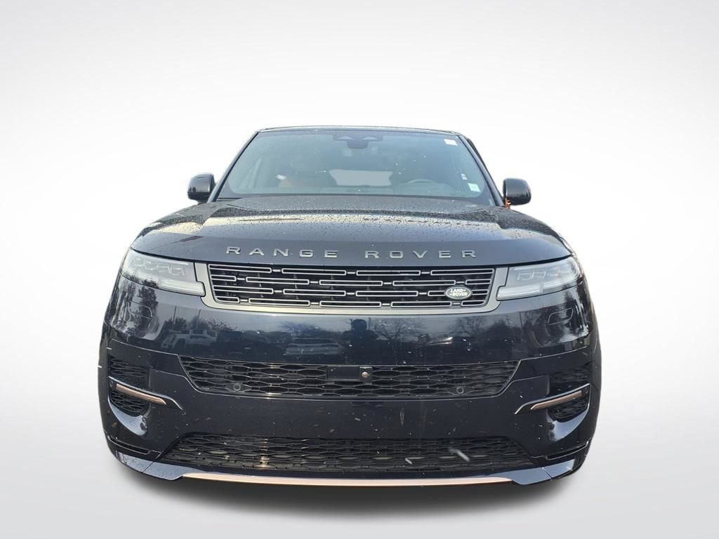 Used 2025 Land Rover Range Rover Sport Autobiography image 2