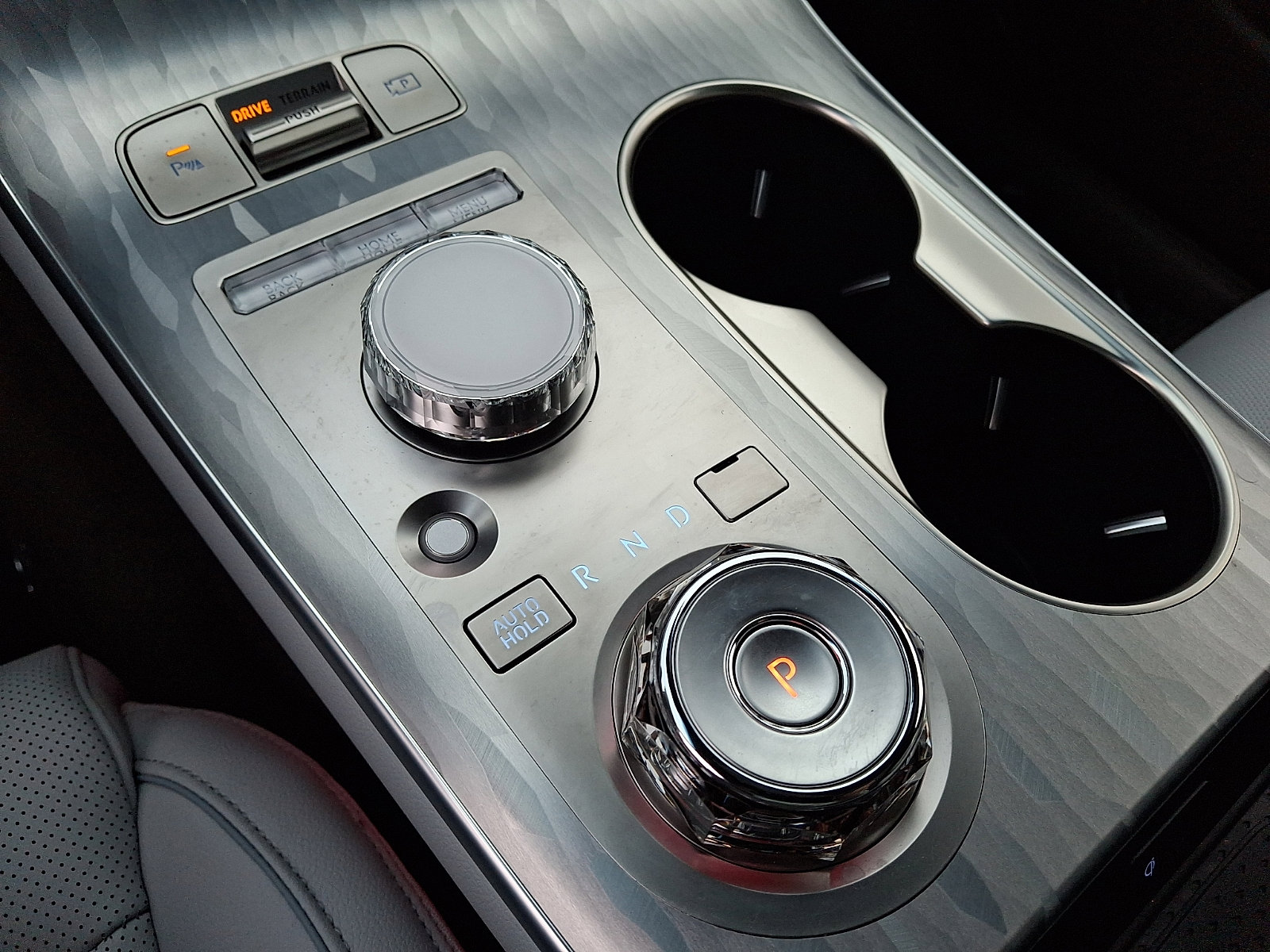 Certified 2026 Genesis Electrified GV70 Standard image 22