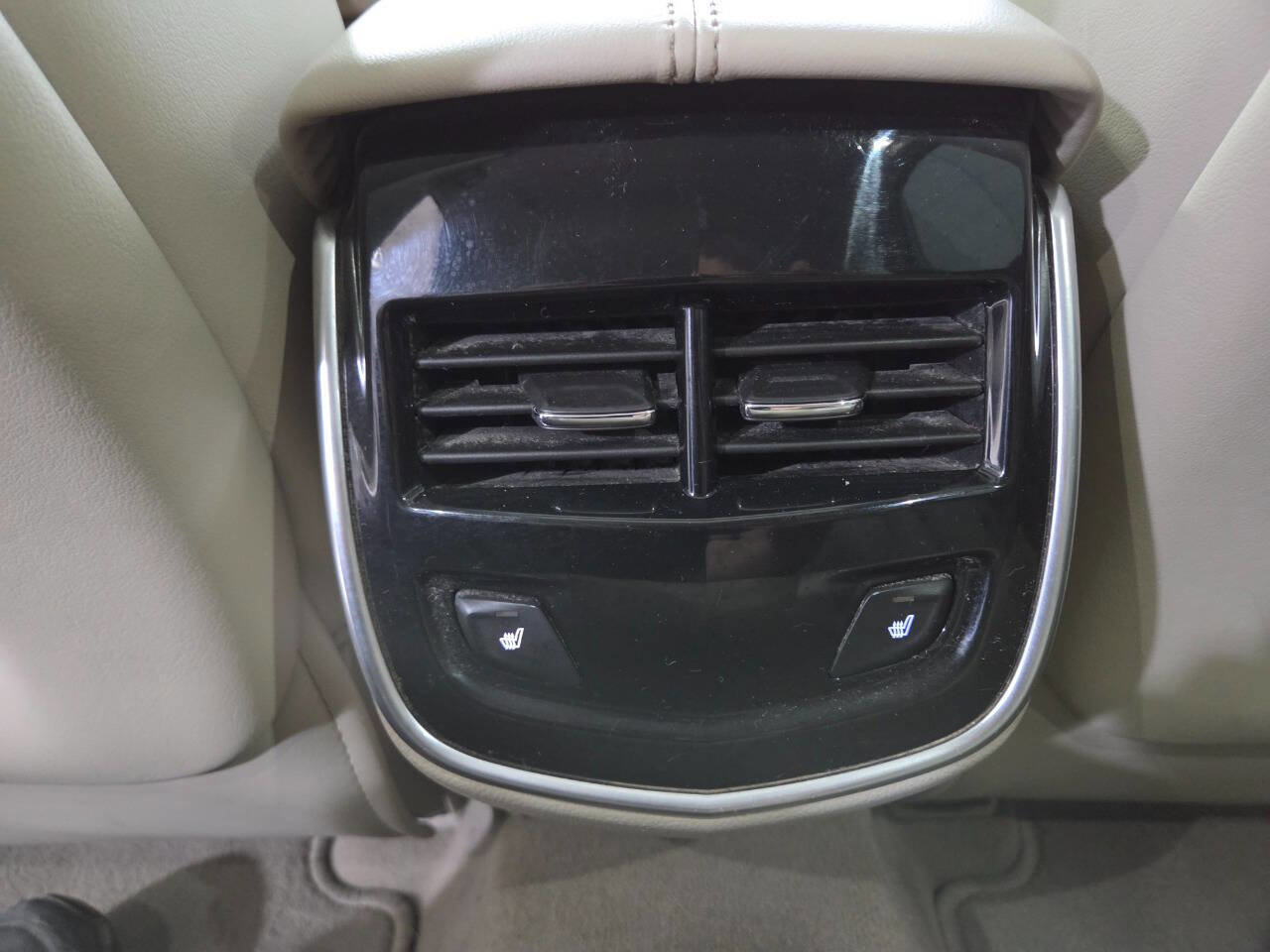 Used 2016 Cadillac XTS Luxury w/ Driver Awareness Package image 19