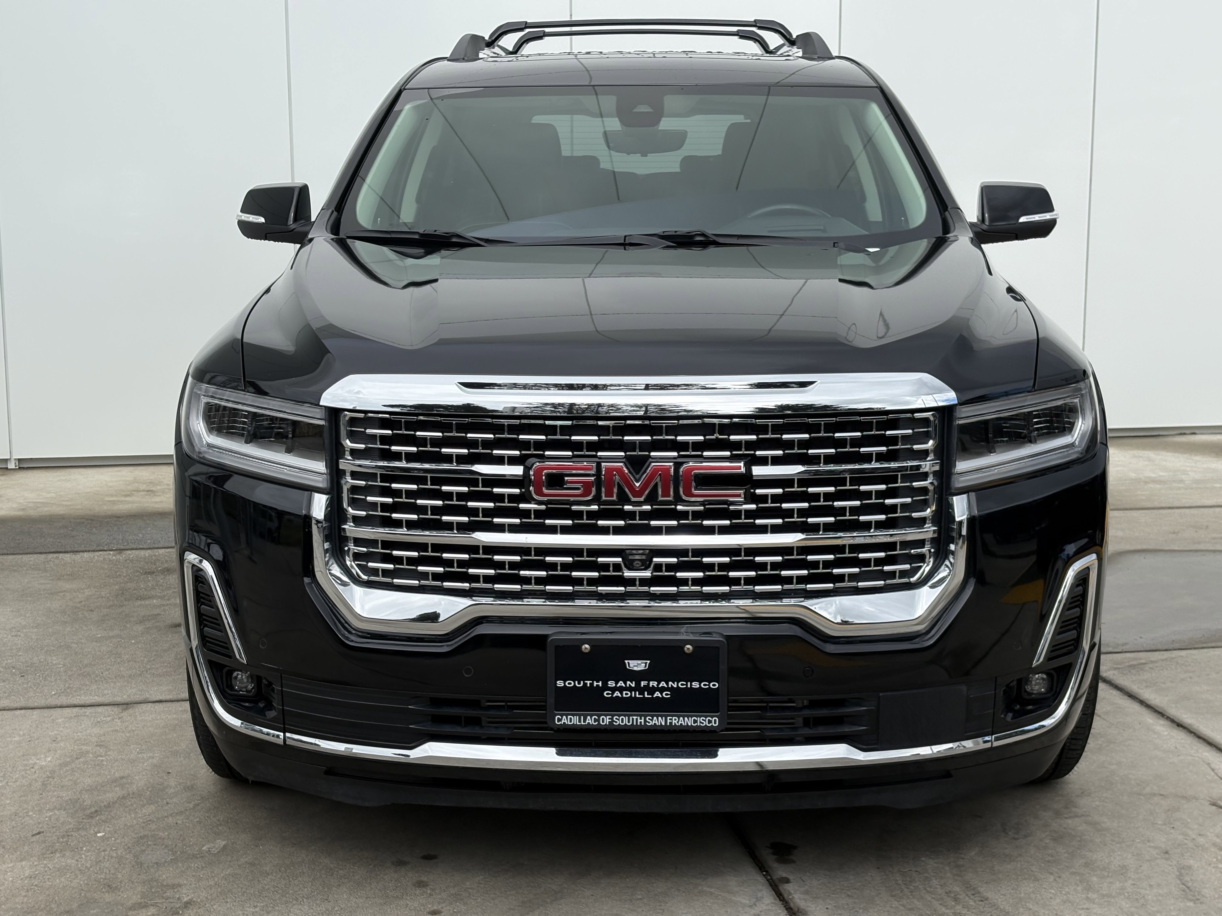 Used 2020 GMC Acadia Denali w/ Denali Ultimate Package image 3