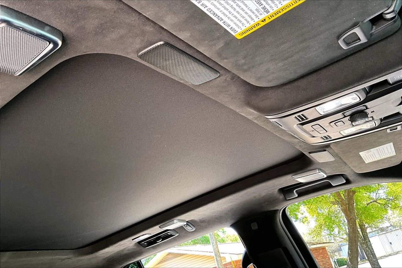 Used 2021 Cadillac Escalade Sport Platinum image 27