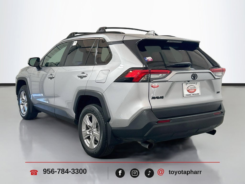 Used 2025 Toyota RAV4 XLE w/ Convenience Package FWD image 7