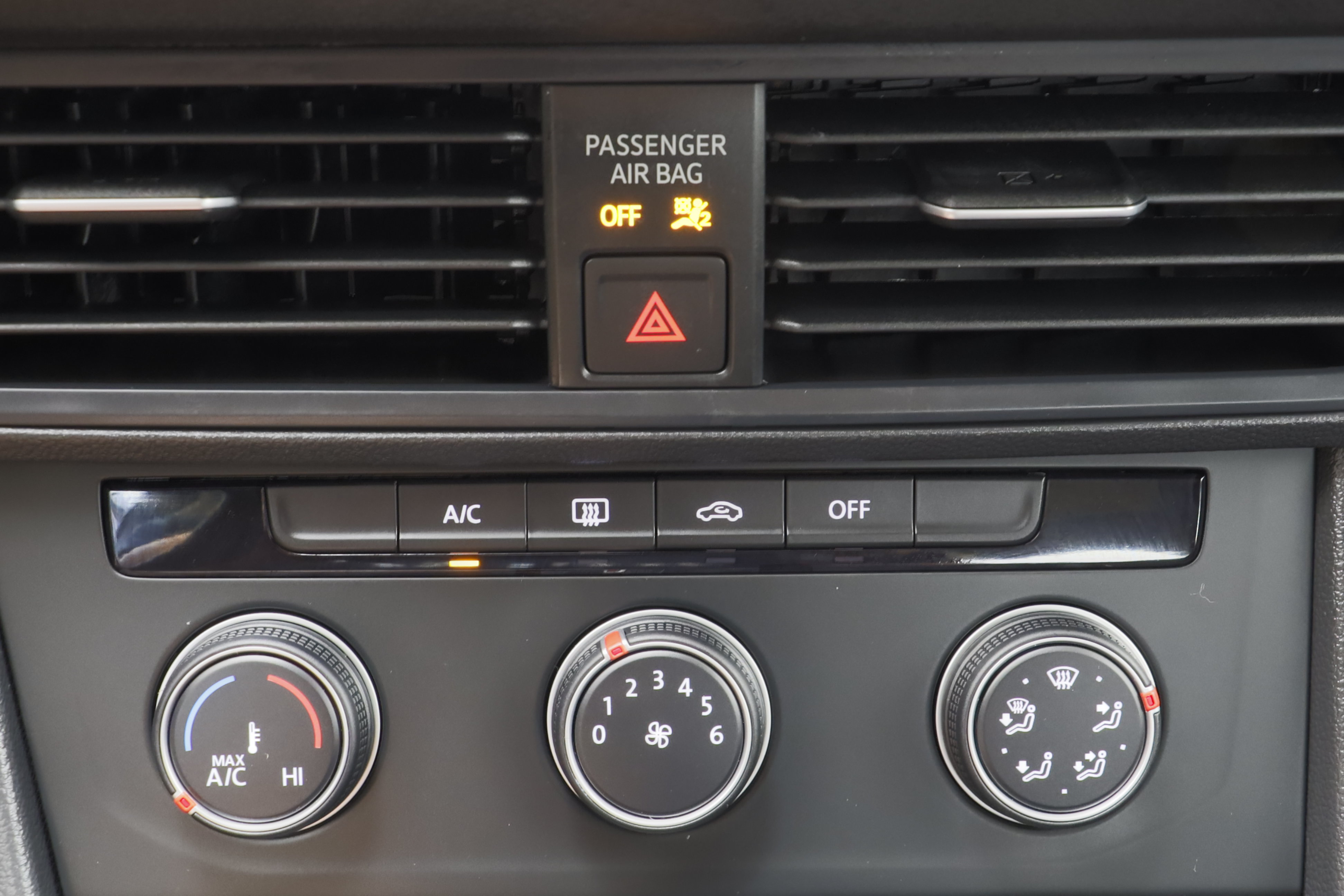 Certified 2023 Volkswagen Jetta S FWD image 12