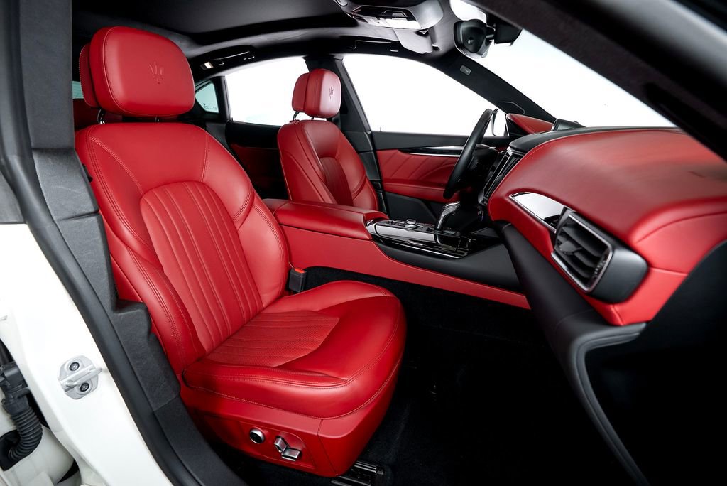 Used 2022 Maserati Levante GT image 50