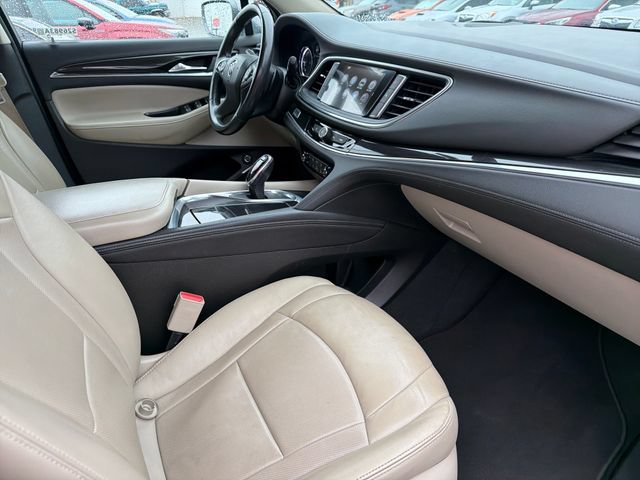 Used 2019 Buick Enclave Essence FWD image 22