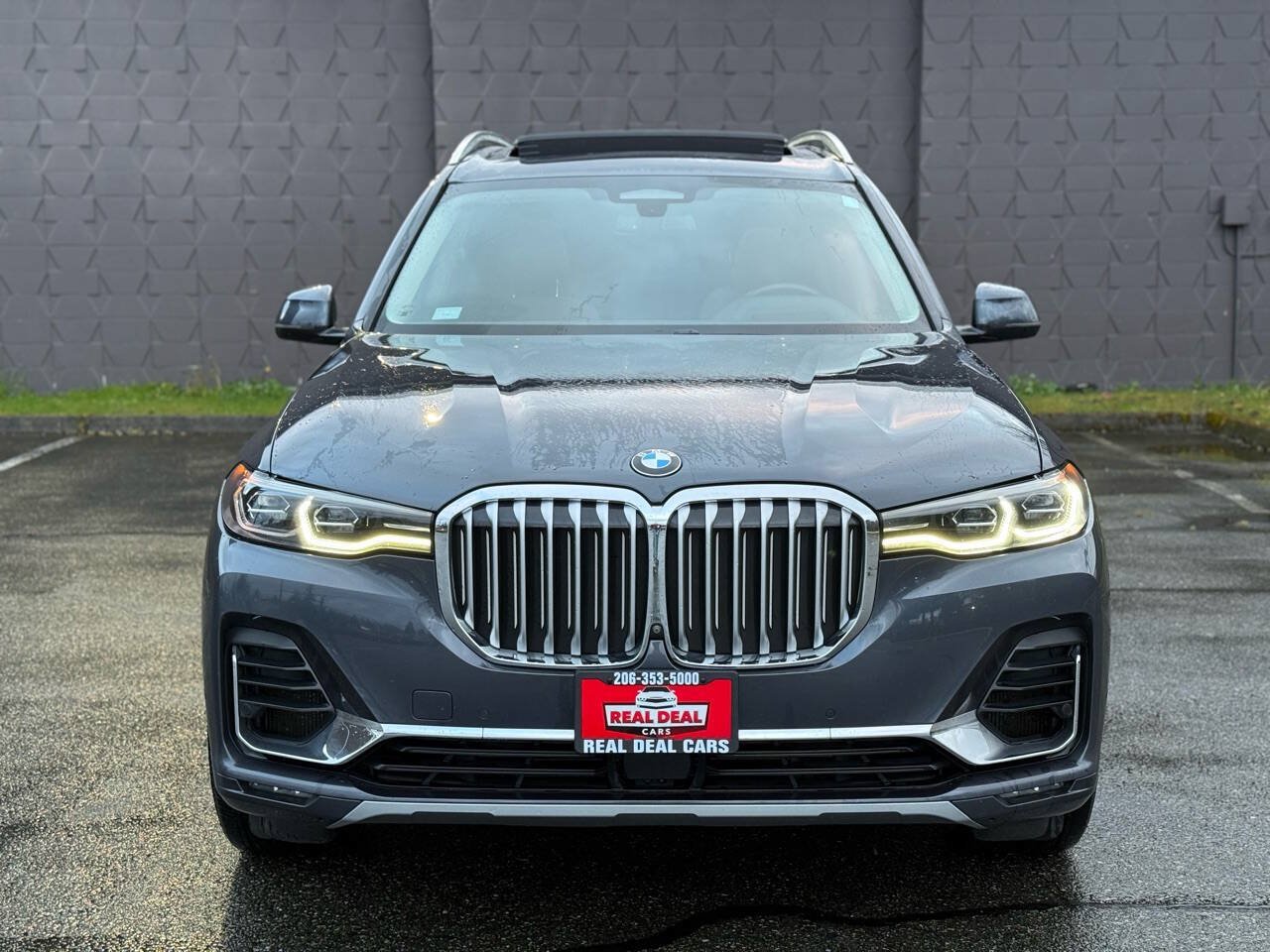 Used 2019 BMW X7 xDrive50i w/ Cold Weather Package AWD/4WD image 2