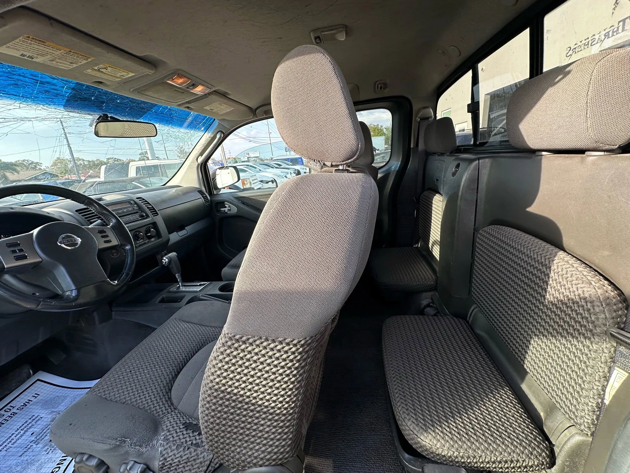 Used 2005 Nissan Frontier LE w/ (H02) Audio Pkg RWD image 14