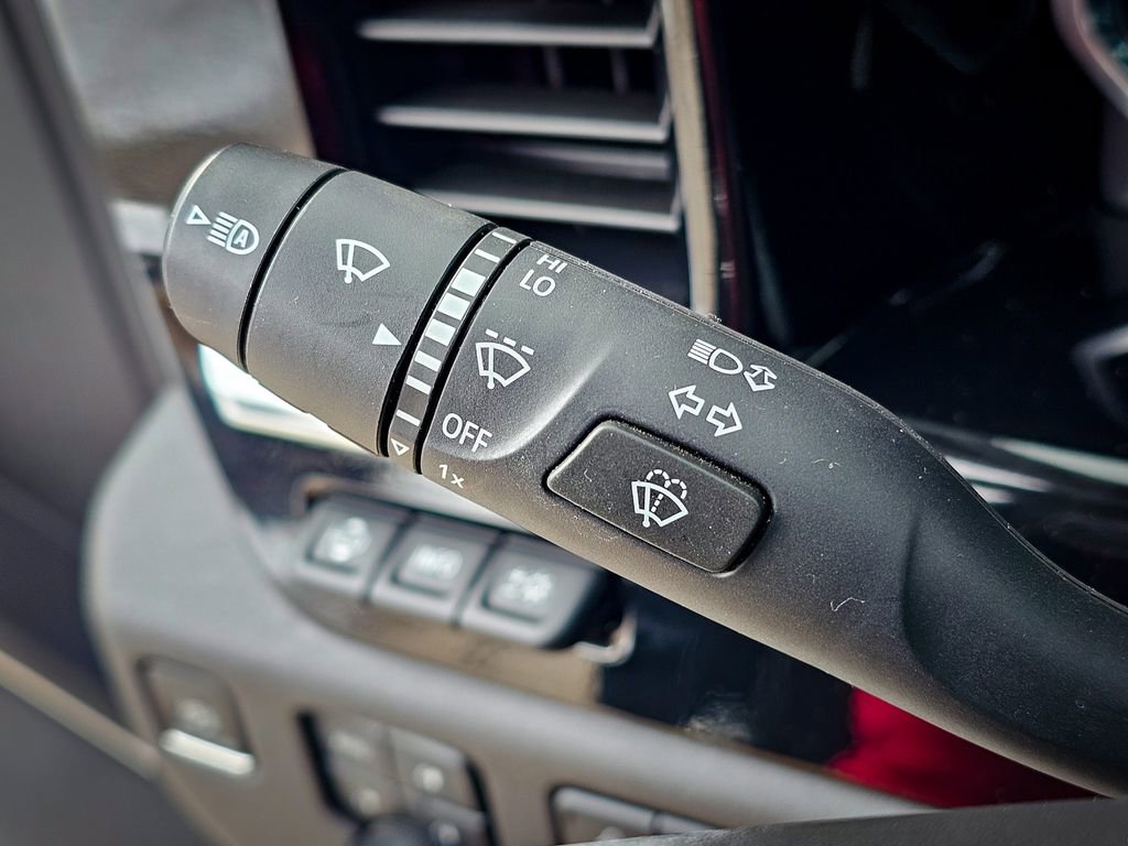 Certified 2024 Chevrolet Silverado 2500 LTZ w/ LTZ Convenience Package image 21