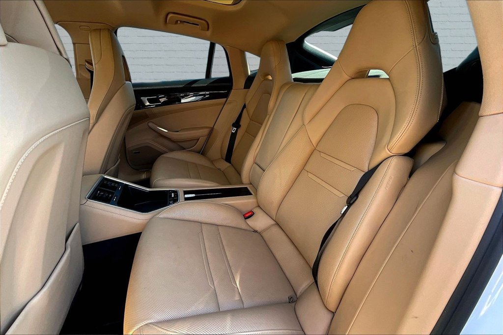 Used 2020 Porsche Panamera w/ Premium Package Plus RWD image 21