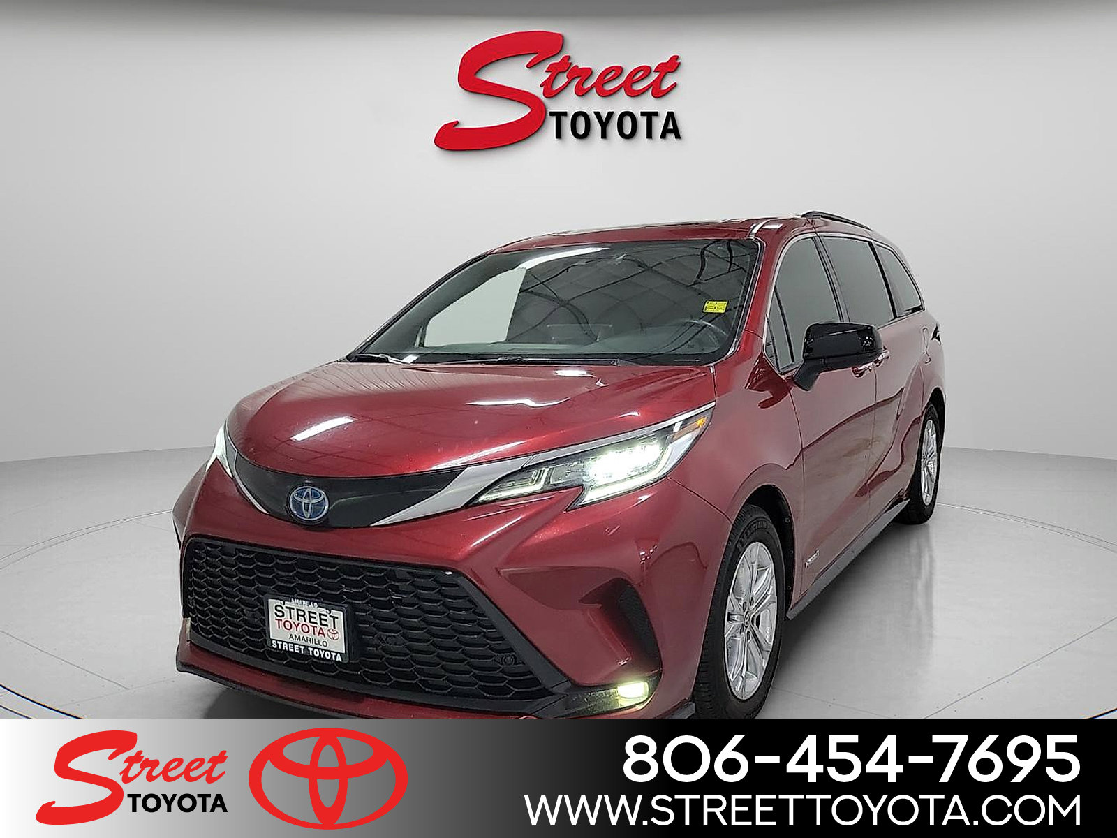 Used 2021 Toyota Sienna XSE AWD/4WD video 1