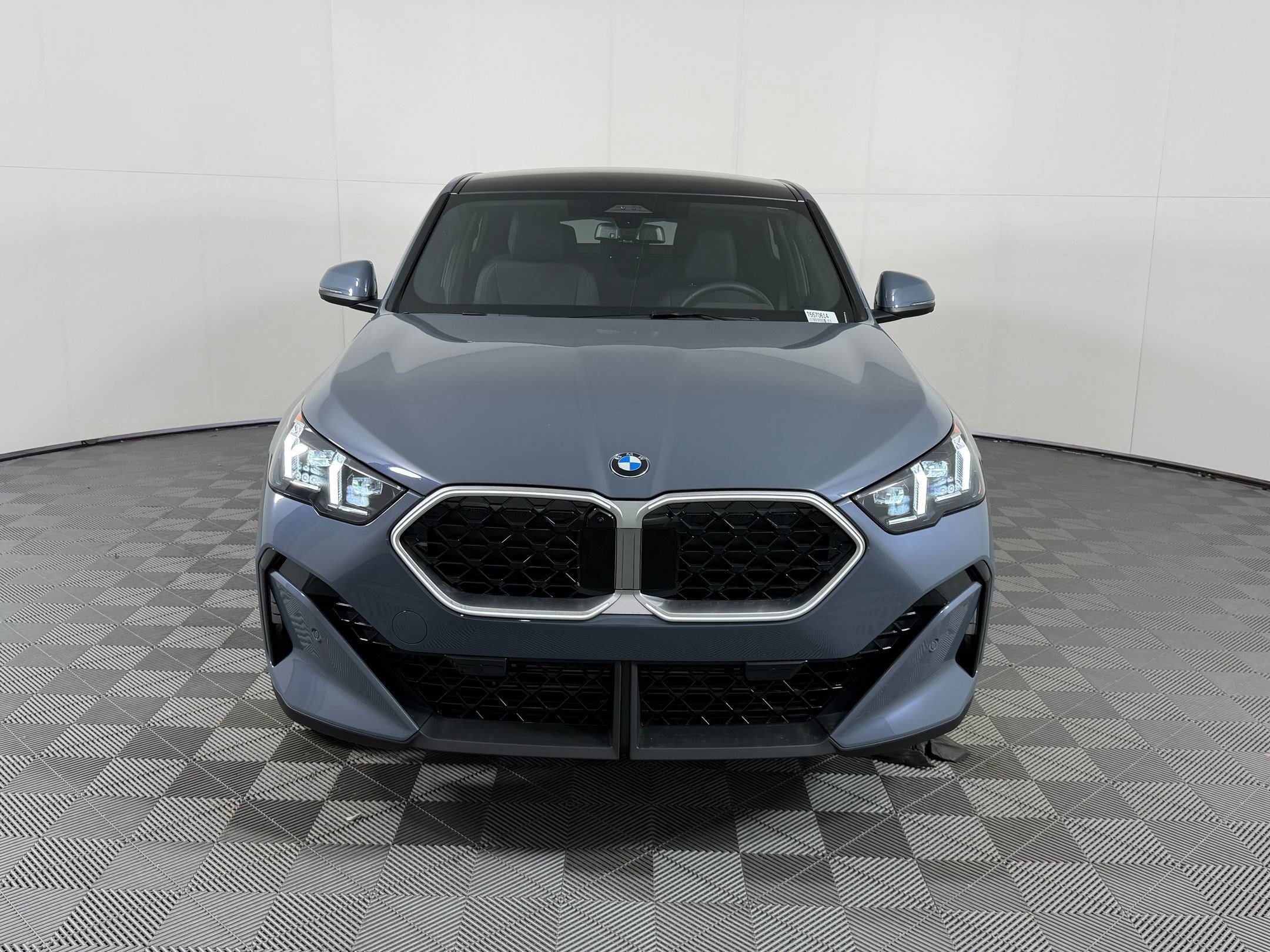 Used 2026 BMW X2 xDrive28i w/ Technology Package AWD/4WD image 6