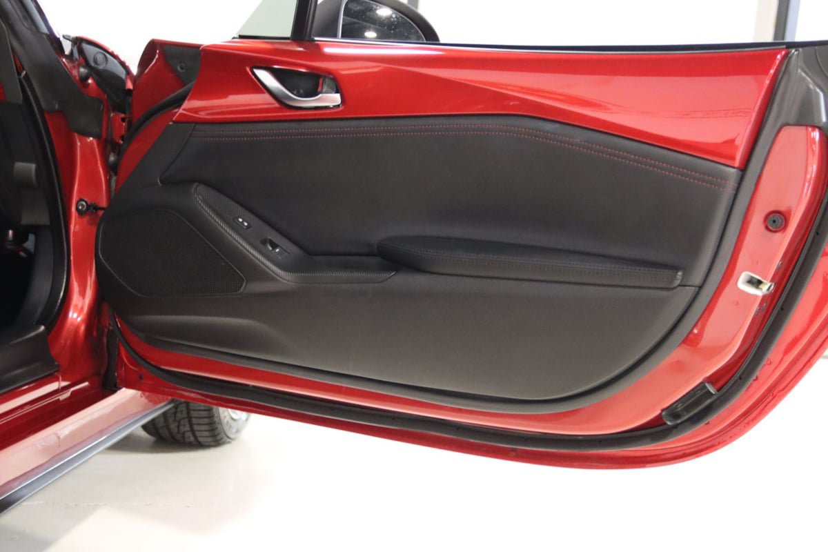 Used 2016 MAZDA MX-5 Miata Grand Touring RWD image 68