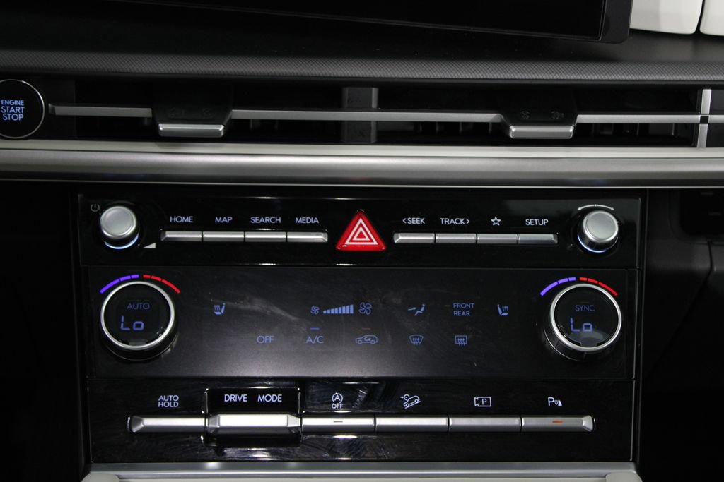 Certified 2026 Hyundai Santa Fe SEL FWD image 23