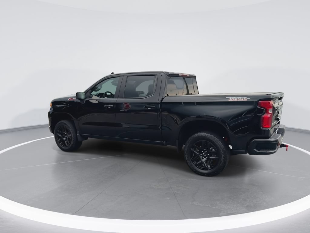 Used 2025 Chevrolet Silverado 1500 LT Trail Boss w/ Protection Package AWD/4WD image 6
